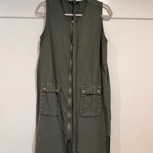 Olive Green Sleeveless Vest with Pockets